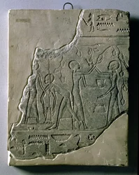Basrelief von Priesterinnen, die Trauben sammeln, 26.-30. Dynastie